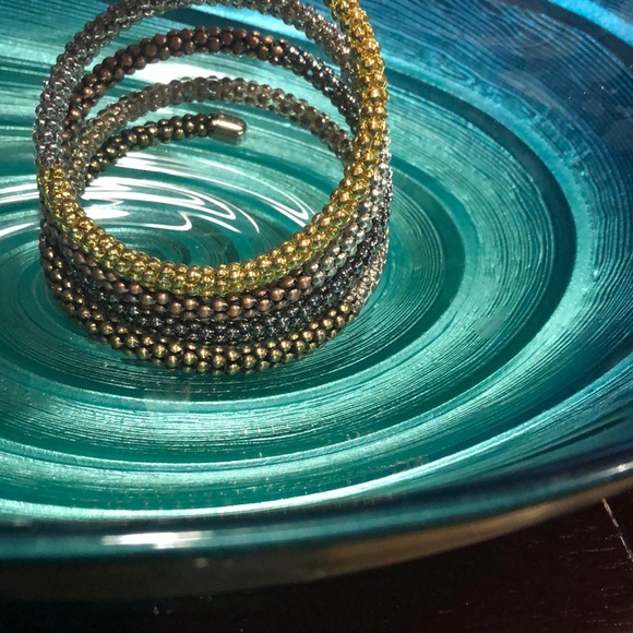 Bangle bracelet - Picture 3 of 4